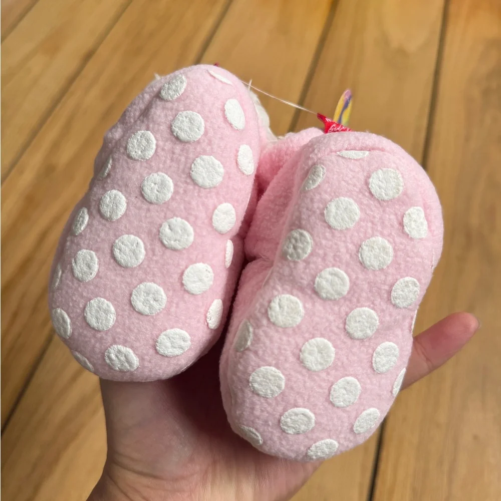 Cozy Pink Bunny Booties for babies